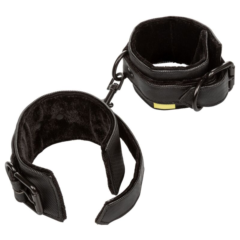 Menottes BDSM Boundless Cuir Végétalien Réglables Fermoirs Pivotants - CalExotics